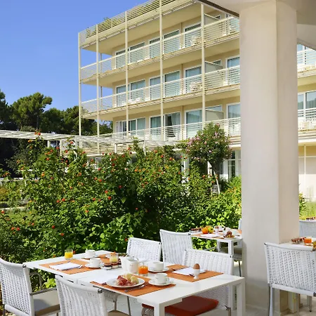 Versilia Lido | Esperienze Szálloda 4*