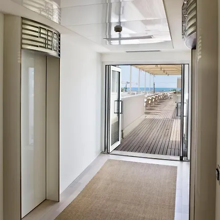 Отель Versilia Lido | Esperienze 4*