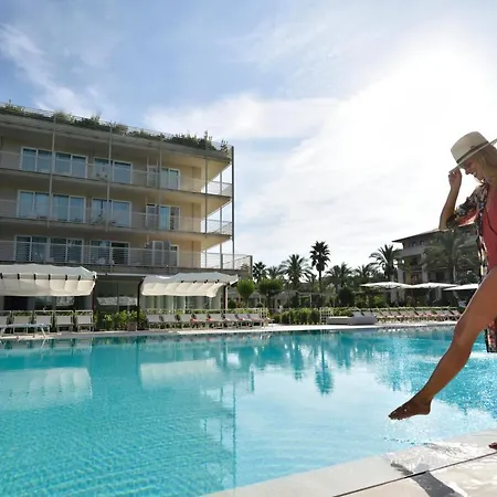 Versilia Lido | Esperienze 4*